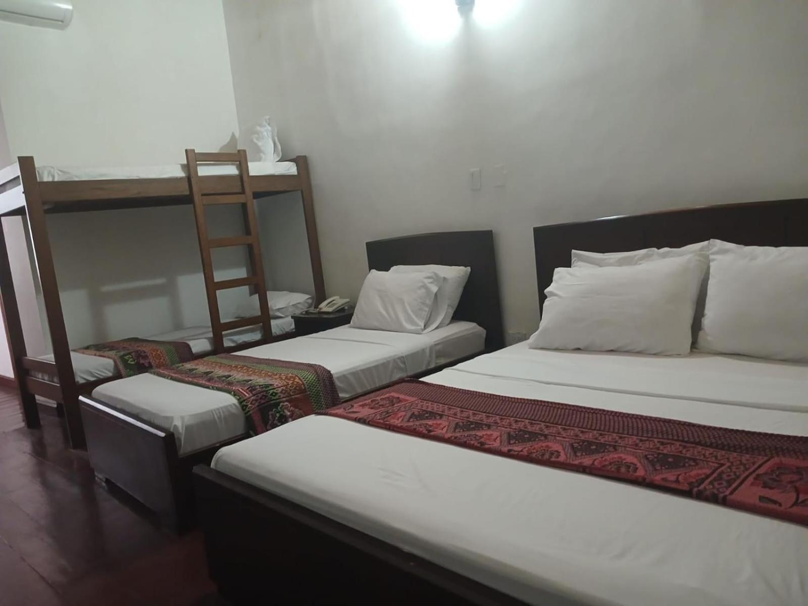 Hostal Boutique Del Regidor בוגה מראה חיצוני תמונה
